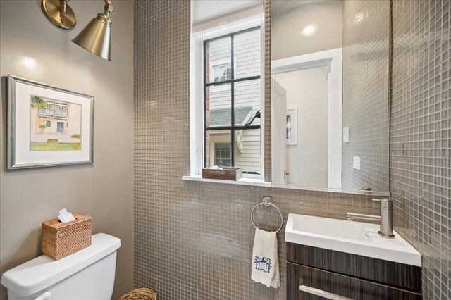 419 Provident Avenue, Winnetka, IL 60093