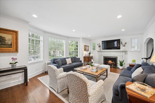 419 Provident Avenue, Winnetka, IL 60093