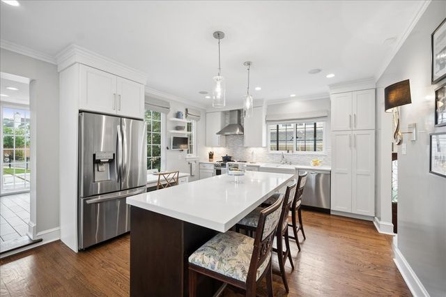 419 Provident Avenue, Winnetka, IL 60093