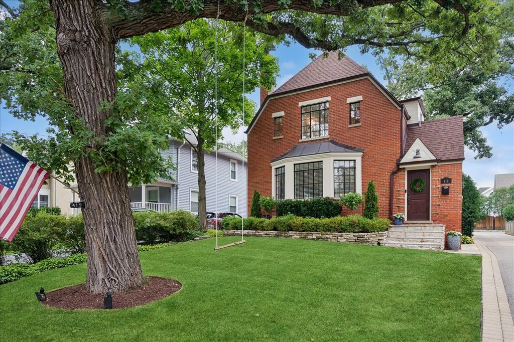 419 Provident Avenue, Winnetka, IL 60093