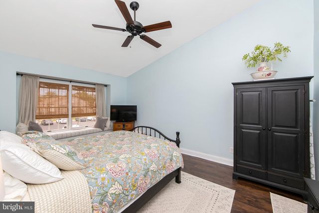 47 BARRY DR, Mantua, NJ 08051