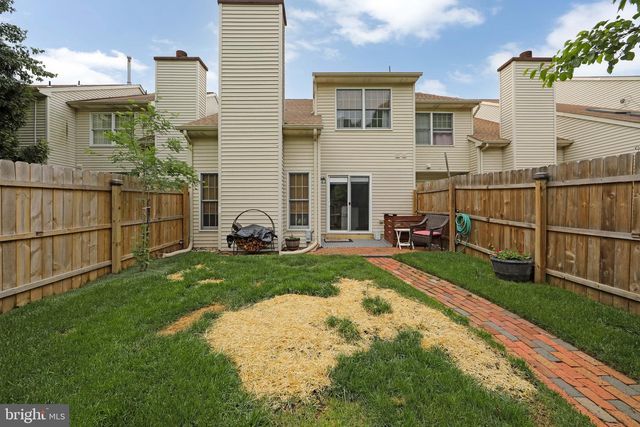 47 BARRY DR, Mantua, NJ 08051