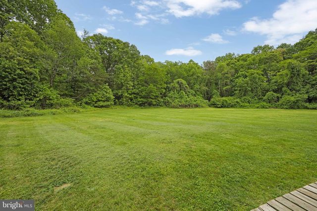 47 BARRY DR, Mantua, NJ 08051