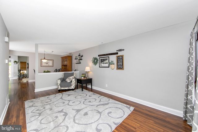 47 BARRY DR, Mantua, NJ 08051