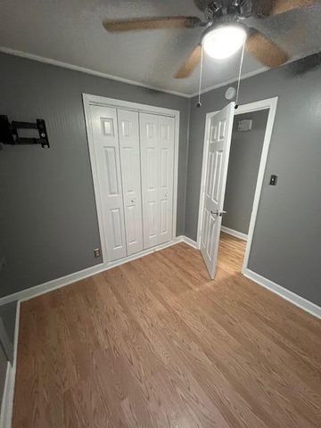 7315 Delaware Avenue, Hammond, IN 46323