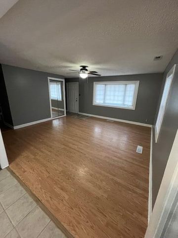 7315 Delaware Avenue, Hammond, IN 46323