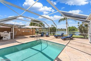 929 Marble DR, Naples, FL 34104