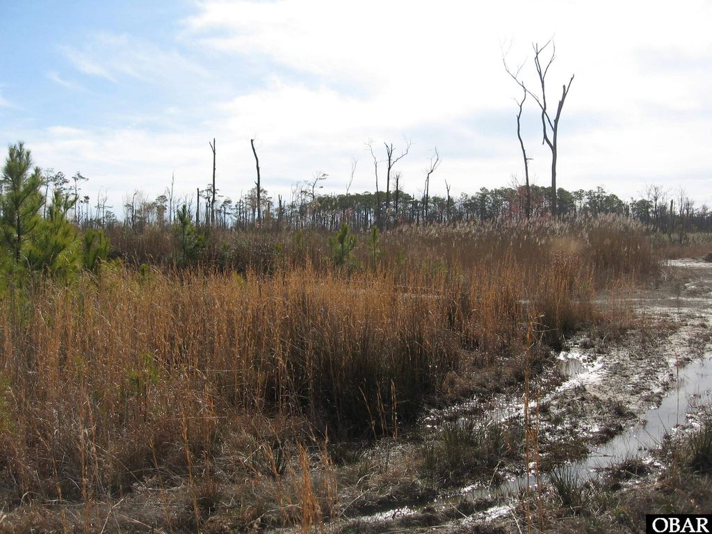 Image 15 of property listing at 4161 Caratoke Highway Lot #1, Barco, NC 27917