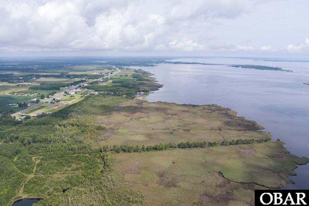 Image 18 of property listing at 4161 Caratoke Highway Lot #1, Barco, NC 27917