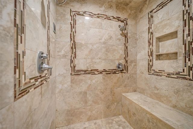 95 Paradise Valley Drive, Conroe, TX 77304
