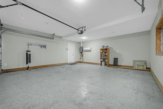 95 Paradise Valley Drive, Conroe, TX 77304