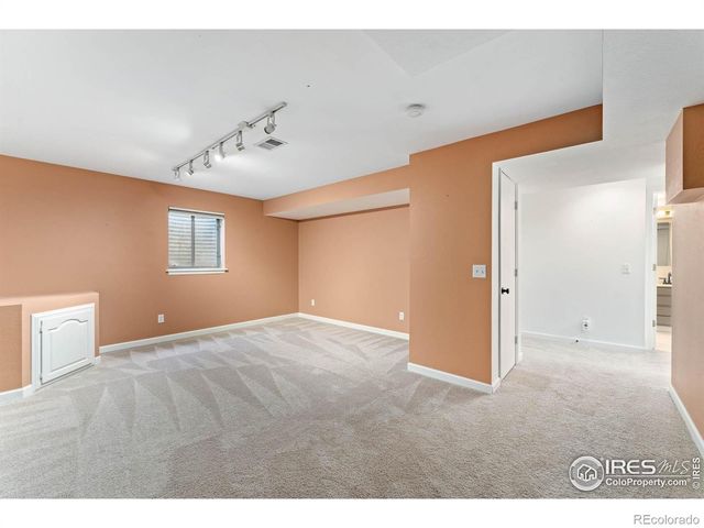 2620 Denver Avenue, Longmont, CO 80503