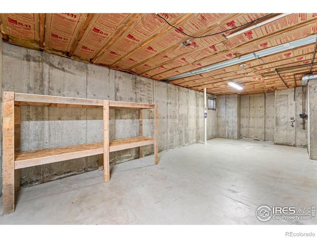 2620 Denver Avenue, Longmont, CO 80503