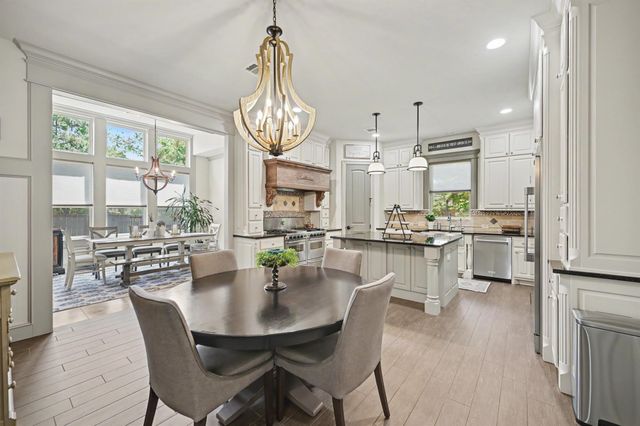 1833 Leela Springs Drive, Conroe, TX 77304