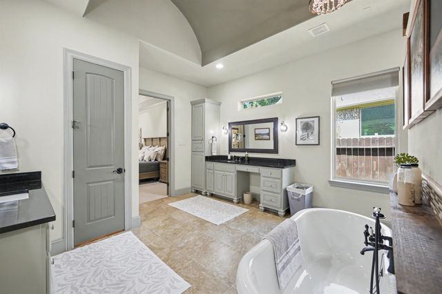 1833 Leela Springs Drive, Conroe, TX 77304