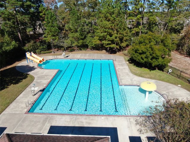 1833 Leela Springs Drive, Conroe, TX 77304