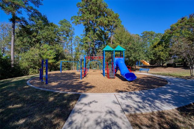 1833 Leela Springs Drive, Conroe, TX 77304