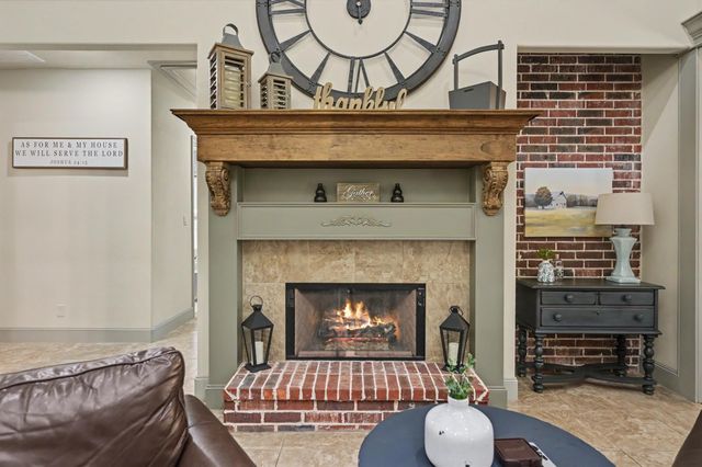 1833 Leela Springs Drive, Conroe, TX 77304