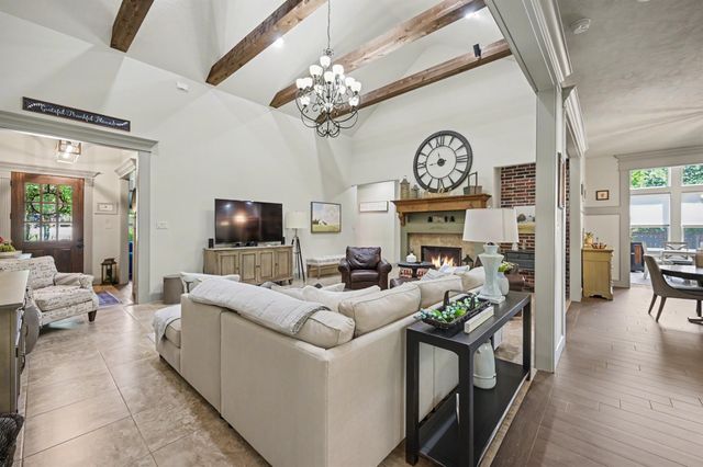 1833 Leela Springs Drive, Conroe, TX 77304