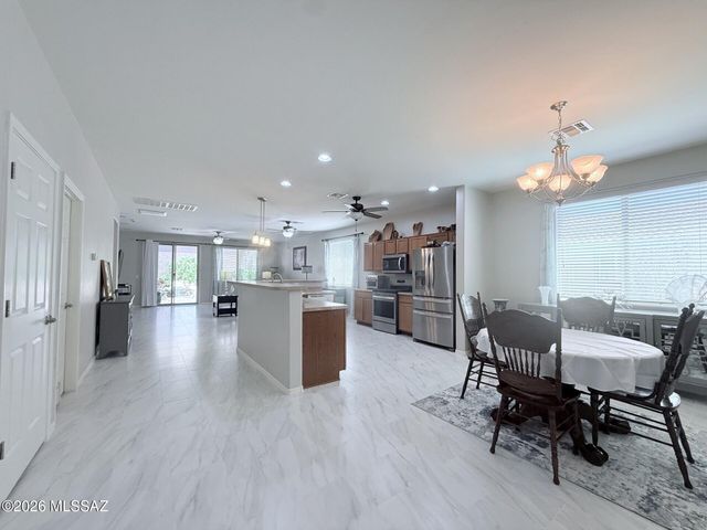 13898 N Swift Spear Drive, Marana, AZ 85658