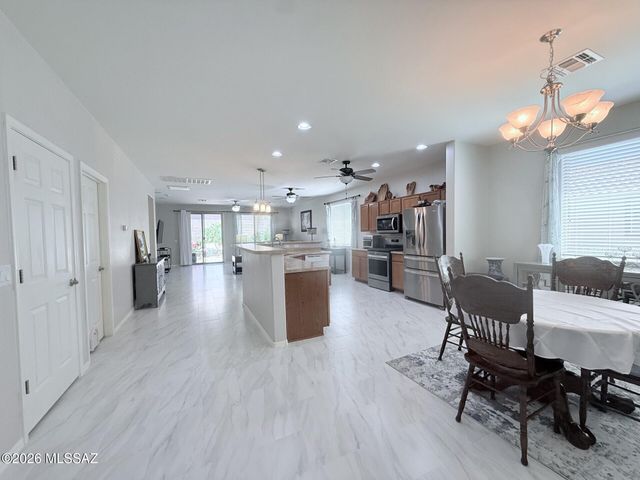13898 N Swift Spear Drive, Marana, AZ 85658