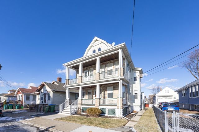 9-11 Saint James Rd 2, Medford, MA 02155