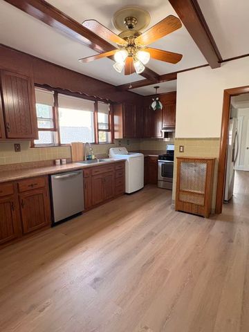 9-11 Saint James Rd 2, Medford, MA 02155