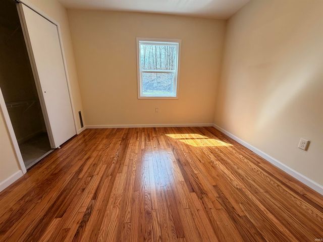 11592 E Main Street, Owensburg, IN 47453