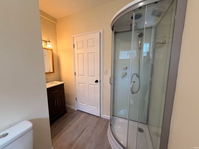 11592 E Main Street, Owensburg, IN 47453