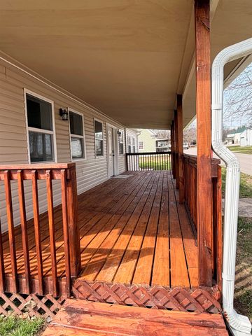 11592 E Main Street, Owensburg, IN 47453