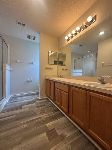 25335 CRANES ROOST CIRCLE, Leesburg, FL 34748