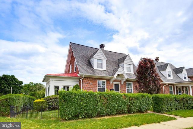 1402 BROOKE BLVD, Reading, PA 19607