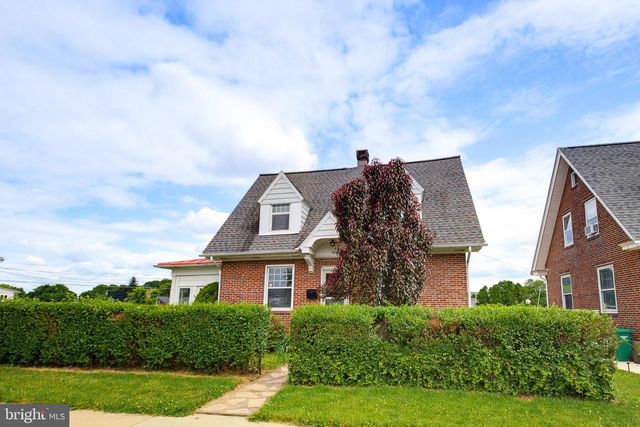 1402 BROOKE BLVD, Reading, PA 19607