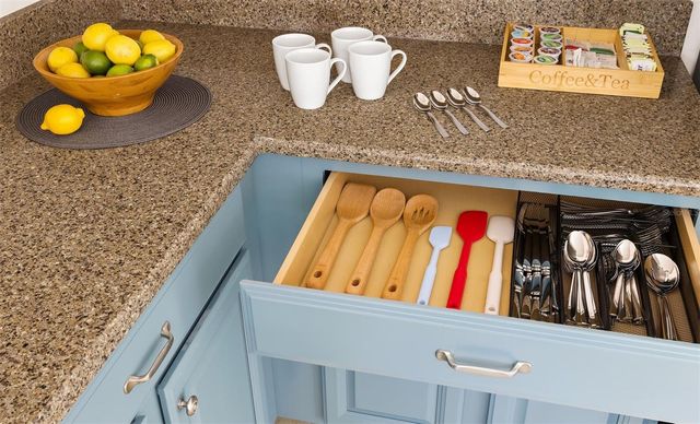 9034 SHADOW MOUNTAIN STREET, Davenport, FL 33896