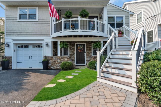 2231 Laurel Drive, Point Pleasant, NJ 08742