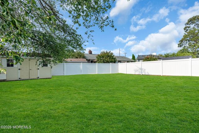 2231 Laurel Drive, Point Pleasant, NJ 08742