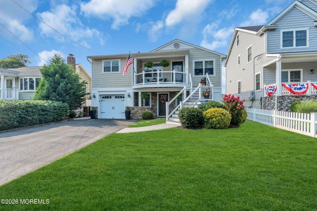 2231 Laurel Drive, Point Pleasant, NJ 08742