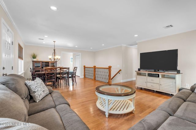 2231 Laurel Drive, Point Pleasant, NJ 08742