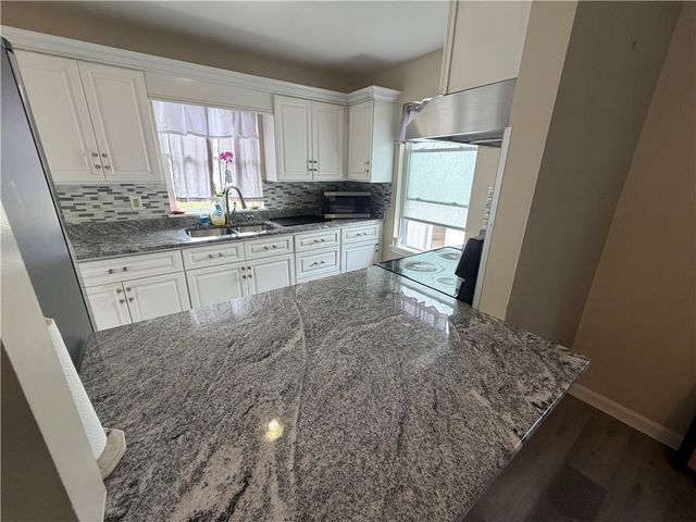 324 Dudley Street, Providence, RI 02907