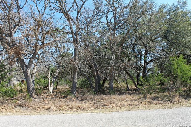 0 Park, Bandera, TX 78003