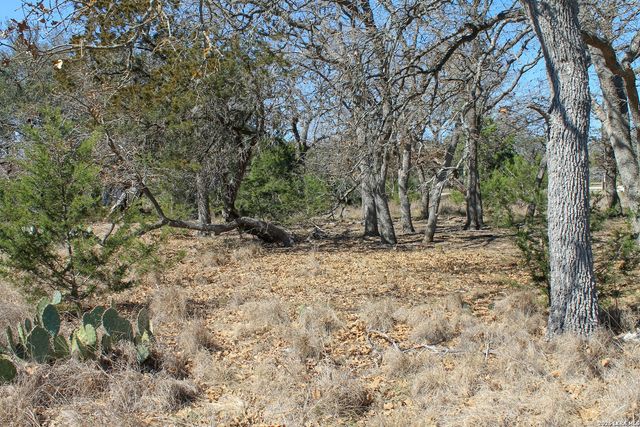 0 Park, Bandera, TX 78003