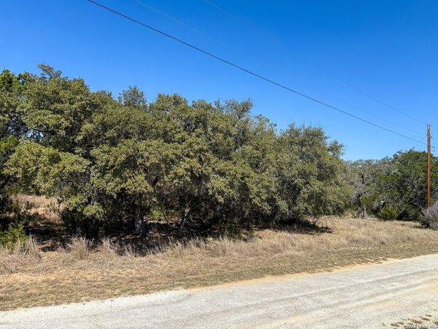 0 Park, Bandera, TX 78003