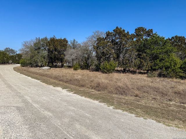 0 Park, Bandera, TX 78003