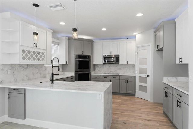 9012 ORANGE BLOSSOM Loop, Haines City, FL 33844
