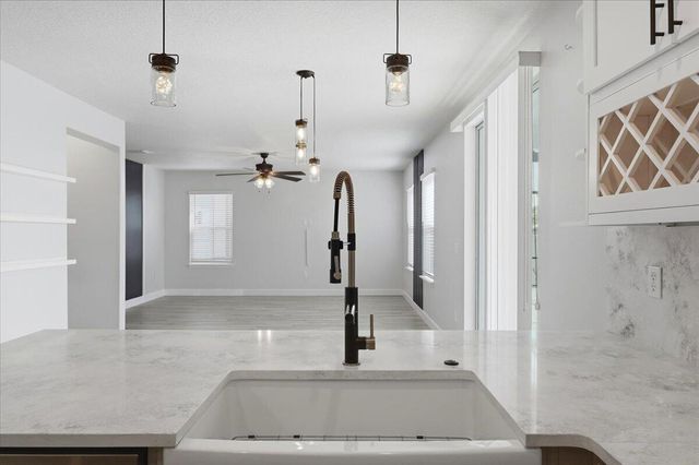 9012 ORANGE BLOSSOM Loop, Haines City, FL 33844