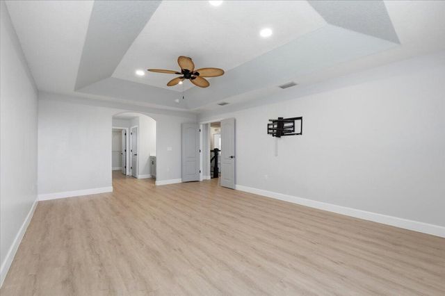 9012 ORANGE BLOSSOM Loop, Haines City, FL 33844