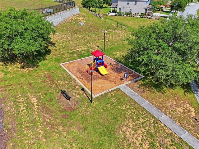 9012 ORANGE BLOSSOM Loop, Haines City, FL 33844
