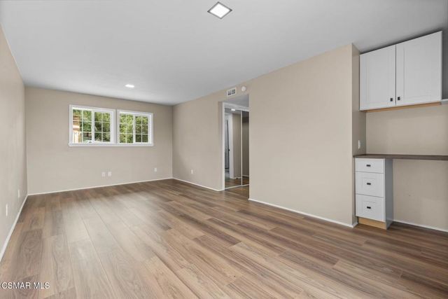 1165 Mcknight Road, Thousand Oaks, CA 91320