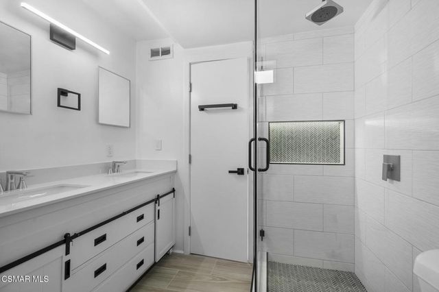 1165 Mcknight Road, Thousand Oaks, CA 91320