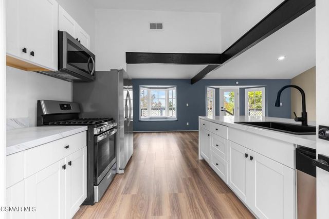 1165 Mcknight Road, Thousand Oaks, CA 91320